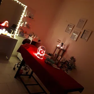 کلینیک پوست و زیبایی هیوا