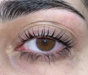 لیفت مژه سارا