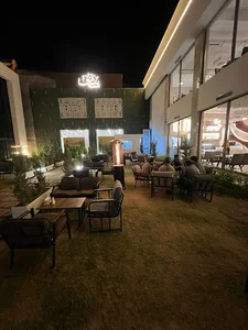 shaghf coffee shop