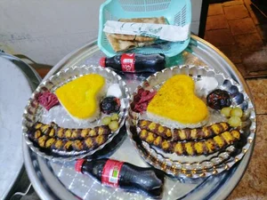 رستوران سنتی باغ شمعدونی 5