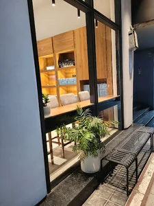Bluora Cafe & Pastry