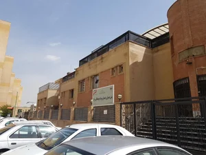 دبیرستان پسرانه فرهیختگان سراج 3