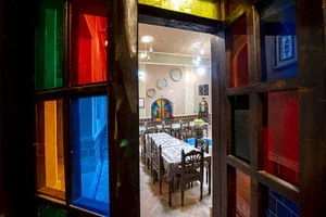 اقامتگاه بومگردی نراقیها
