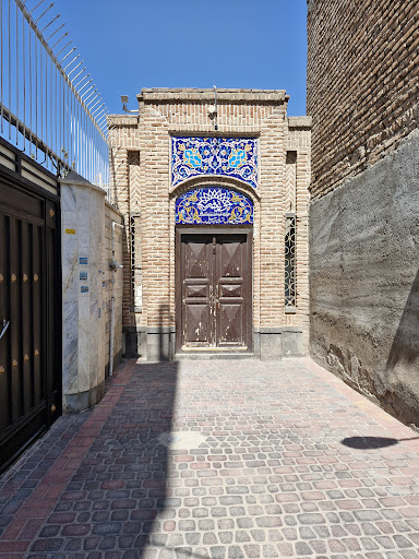 خانه تاریخی مناف زاده
