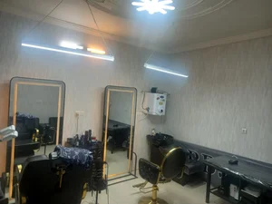 آرایشگاه مردانه 5