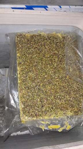 مرکز پخش بستنی سنتی زعفران