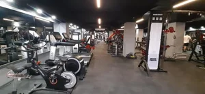 باشگاه بدنسازی بی ام فیت