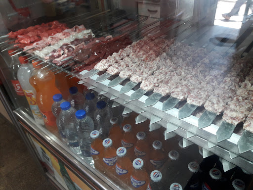 کبابی احمدی
