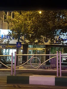 خودپرداز بانک ملی