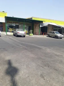 میدان میوه و تره بار آزادی 4