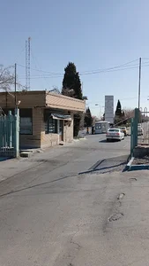 درب غربی دانشگاه اصفهان