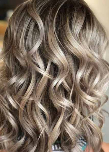 زیبایی و آرایش دایم نفیسه رحیمی