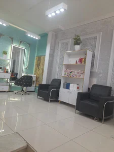 سالن زیبایی مرجان بیوتی