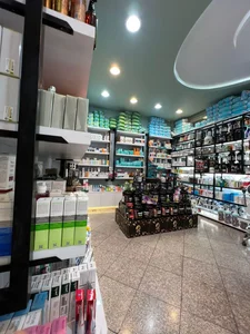 داروخانه مهدی زاده احیا 2