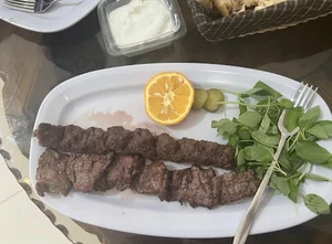کبابی گلپایگانی