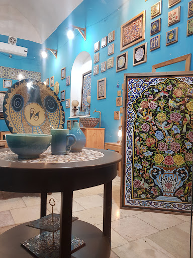 گالری دستین ۲