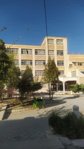 آموزشکده دخترانه اطهر اراک 5