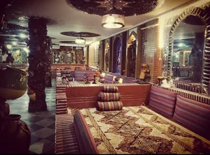 کافه رستوران تخت سلیمان