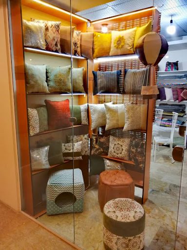 خیاطی موسوی پاساژ درخشان