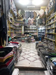 فروشگاه شال و روسری گیسو