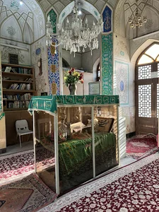 آستان مقدس امامزاده رٵس الرضا (ع)