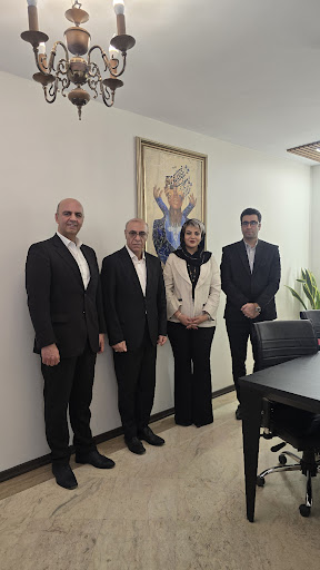 شرکت بیمه کارآفرین آرزو نوربخش کد ۱۷۶۹