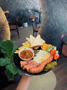 کافه مون_cafemon