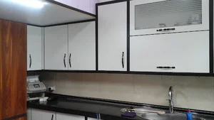 کابینت ودکوراسیون درنا (محمد اجاقی)