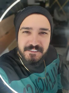 ارایشگاه رضا عمران