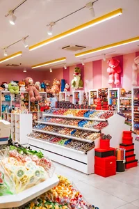 فروشگاه آبنبات چوبی شعبه پاسداران