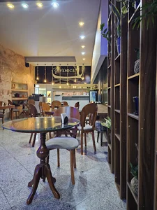 Venice cafe & fast food