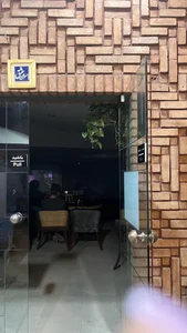 کافه رستوران مذهبی گوهرشاد 2