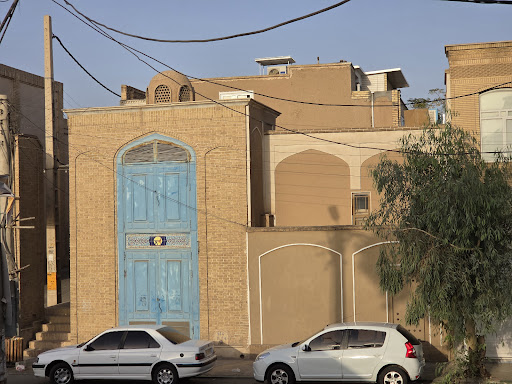 درب زیبای پست اداره برق
