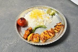 کترینگ و آشپزخانه چلو بیست 2