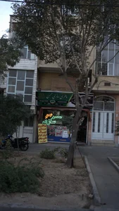 تعمیرگاه و باطریسازی محسن