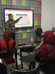 آموزشگاه نیک‌ آموزان