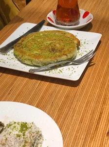 کافه سعدآباد ۲۲