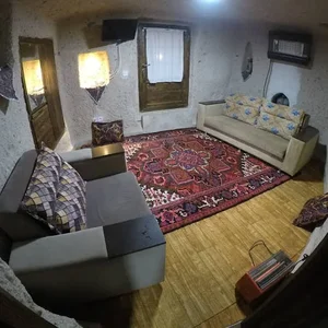 اقامتگاه بومگردی مولایی