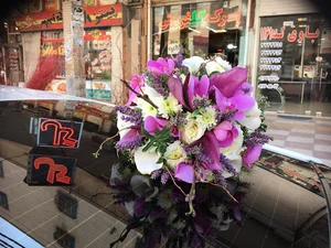 پسرک گلفروش