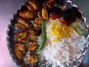 کبابی گلپایگانی دو دوست 3