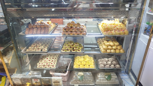 شیرینی سرای ولیعصر