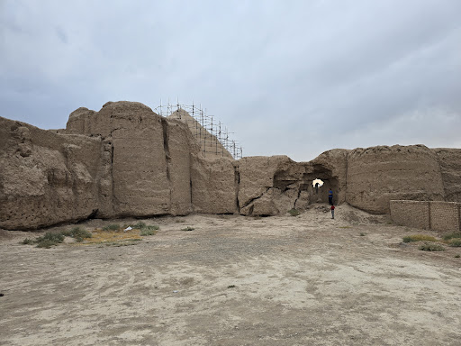 دیوار قدیم شهر کاشان