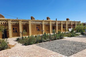 رستوران سنتی براسان
