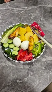 مجموعه ورزشی آرنا 5