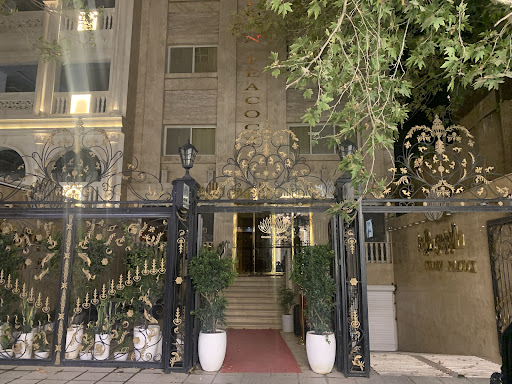 هتل طاووس طلایی