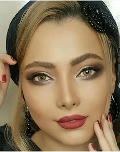 آموزشگاه زیبایی سایه ها