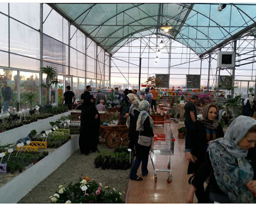 نمایشگاه وفروشگاه گل وگیاه ولیعصر