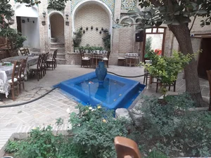 رستوران سنتی عمارت بامگاه 3