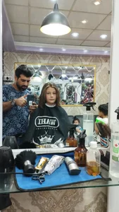 آرایشگاه مردانه و کودک هرکات 4