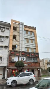 مرکززیبایی پزشکی ناروین 2
